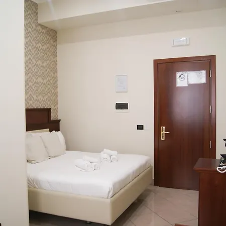 Hotel Monti 66 2*