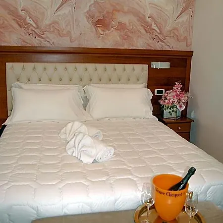 Monti 66 Hotel